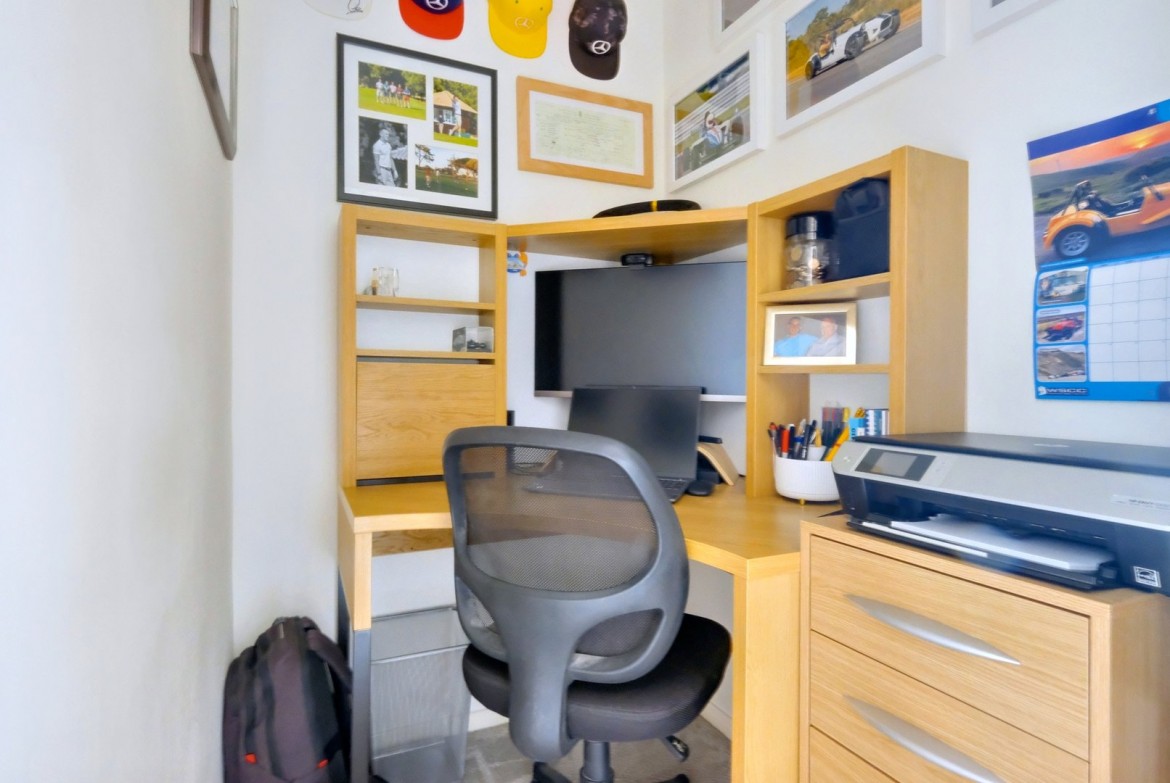 Images for Moulsham Lodge, Chelmsford, Essex EAID:3363689002 BID:1388407