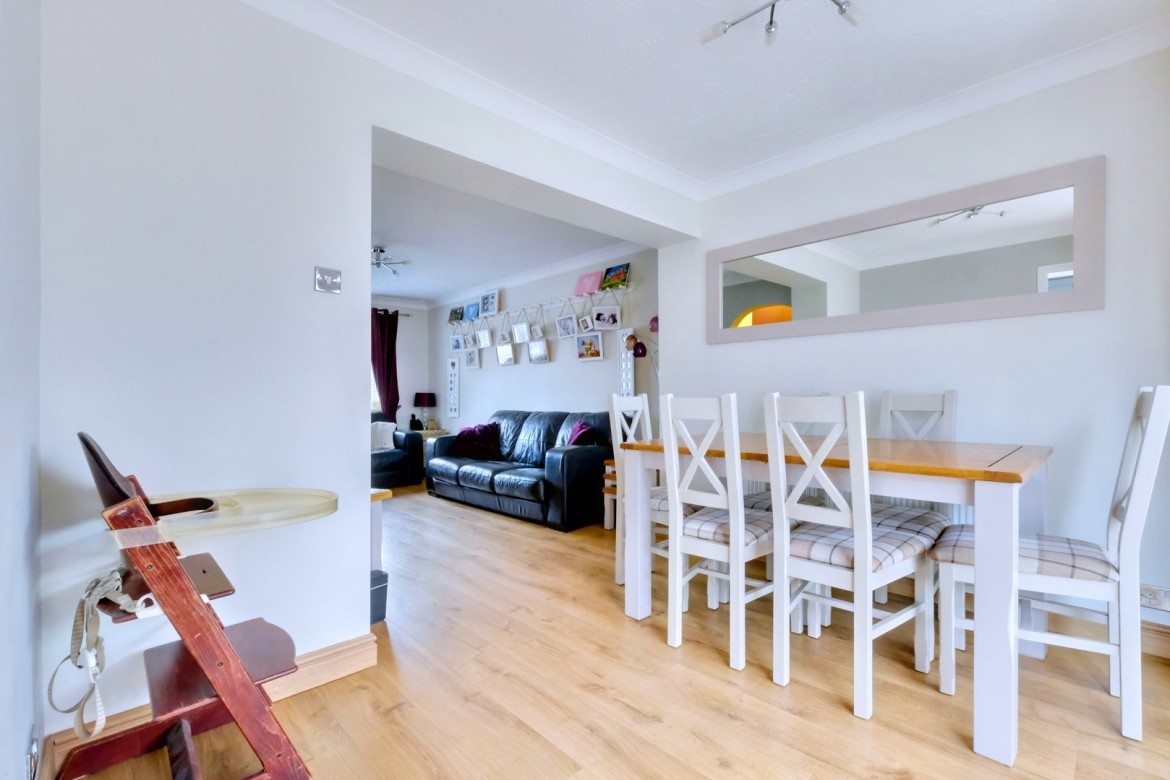 Images for Moulsham Lodge, Chelmsford, Essex EAID:3363689002 BID:1388407