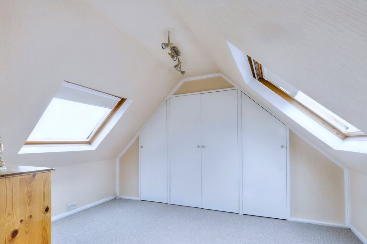Images for Chelmerton Avenue, Chelmsford, Essex EAID:3363689002 BID:1388407