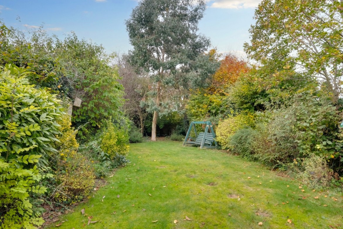 Images for Chelmerton Avenue, Chelmsford, Essex EAID:3363689002 BID:1388407