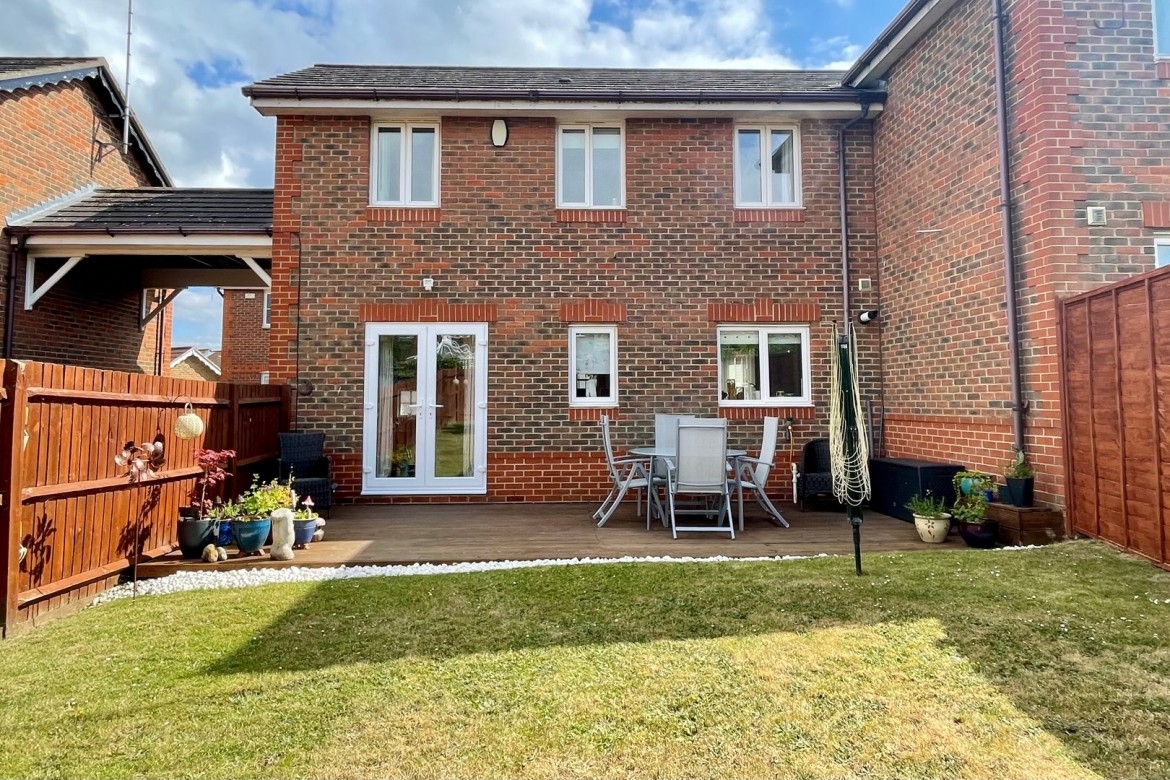 Images for Chancellor Park, Chelmsford, Essex EAID:3363689002 BID:1388407