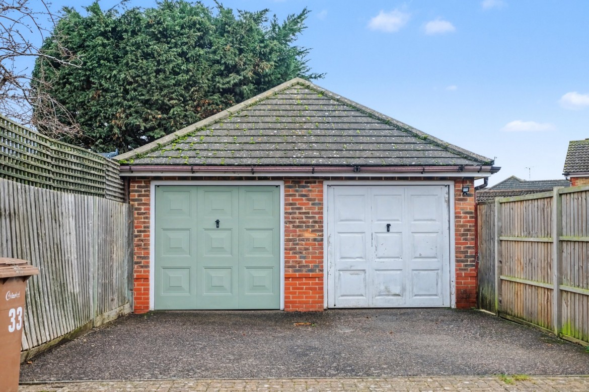 Images for Chancellor Park, Chelmsford, Essex EAID:3363689002 BID:1388407