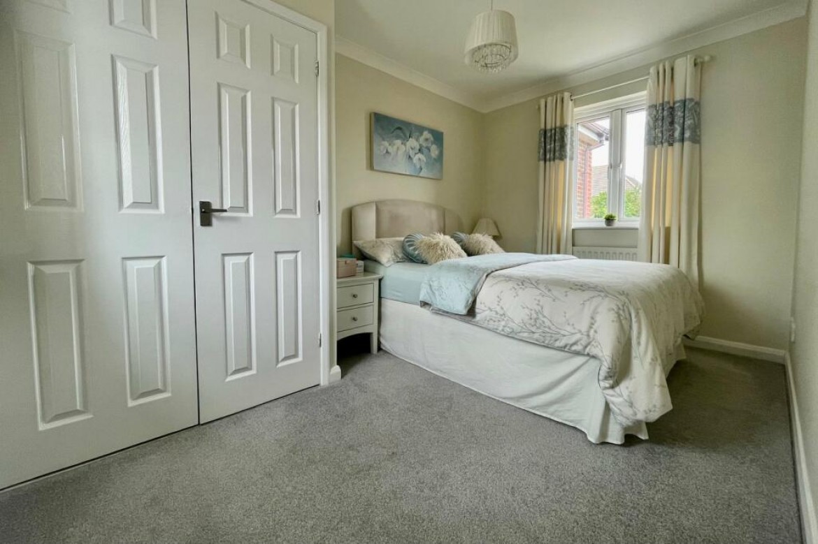 Images for Chancellor Park, Chelmsford, Essex EAID:3363689002 BID:1388407