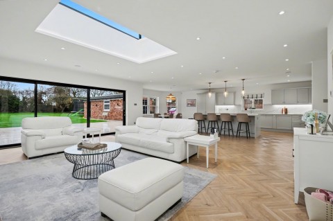 Great Baddow, Chelmsford, Essex - EAID:3363689002, BID:1388407