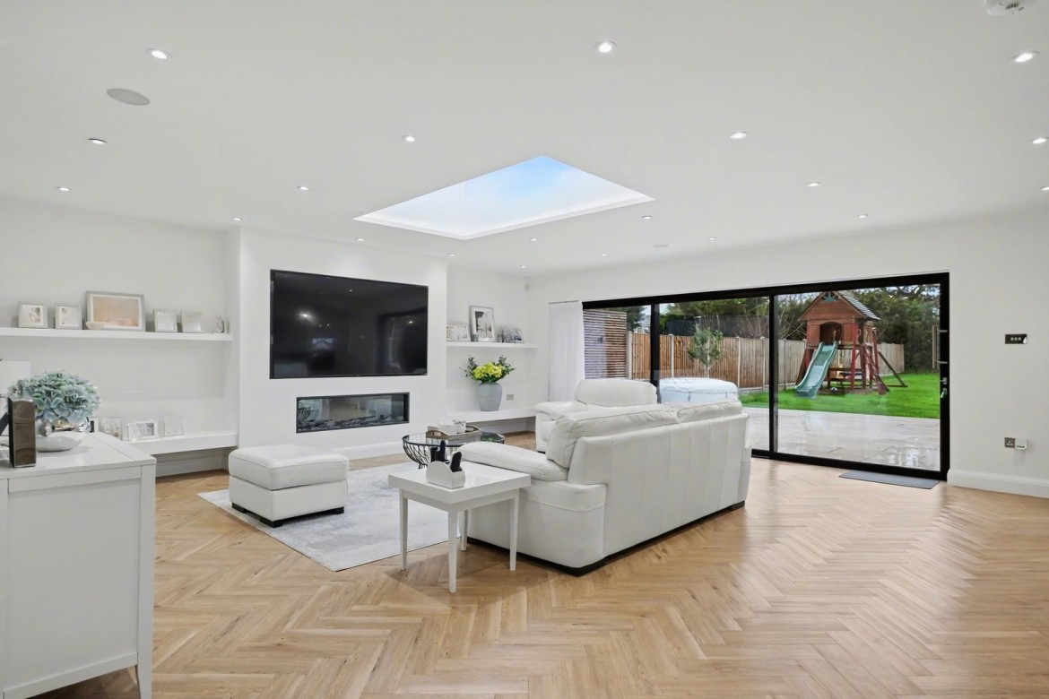 Images for Great Baddow, Chelmsford, Essex EAID:3363689002 BID:1388407