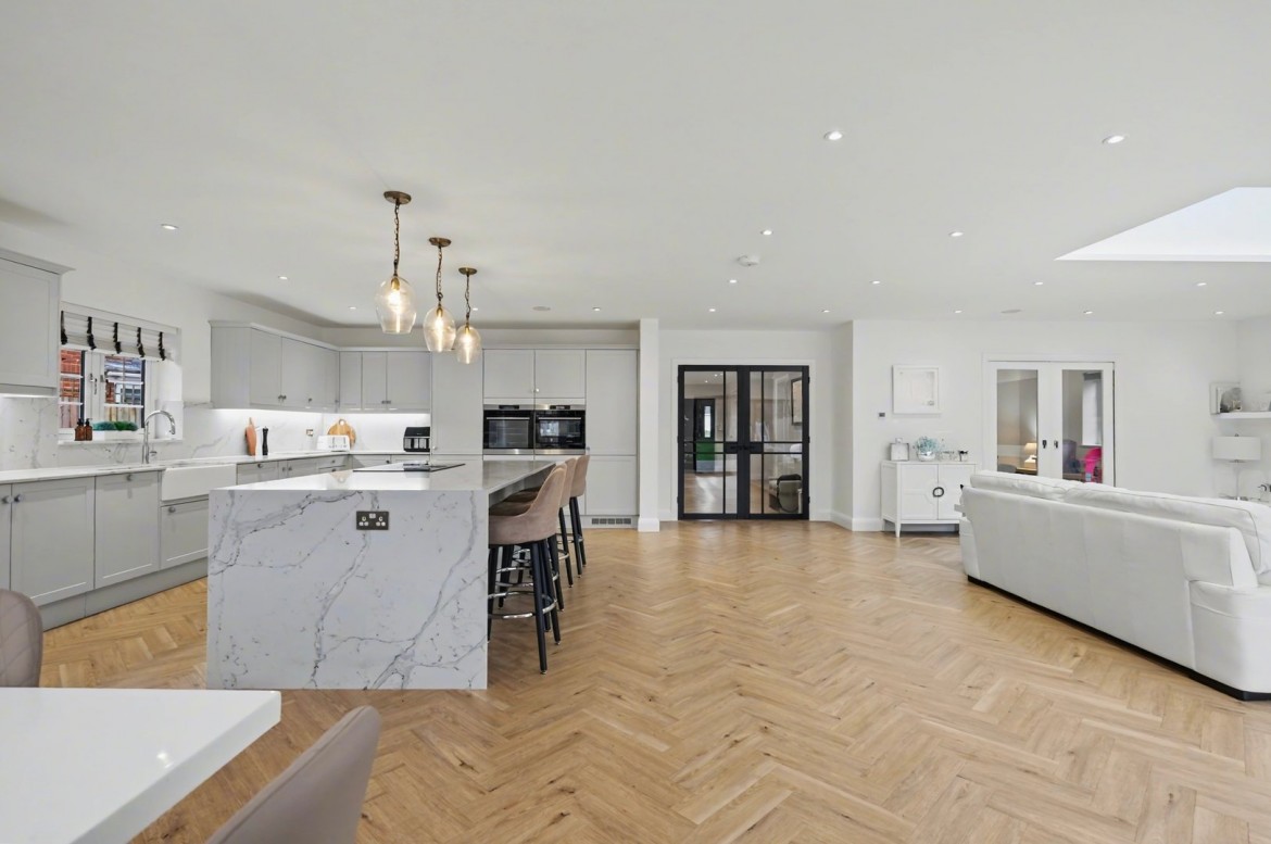 Images for Great Baddow, Chelmsford, Essex EAID:3363689002 BID:1388407