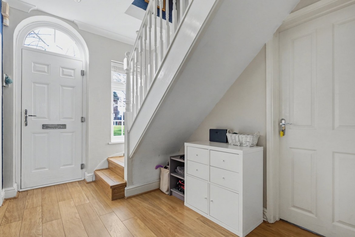 Images for Great Baddow, Chelmsford, Essex EAID:3363689002 BID:1388407