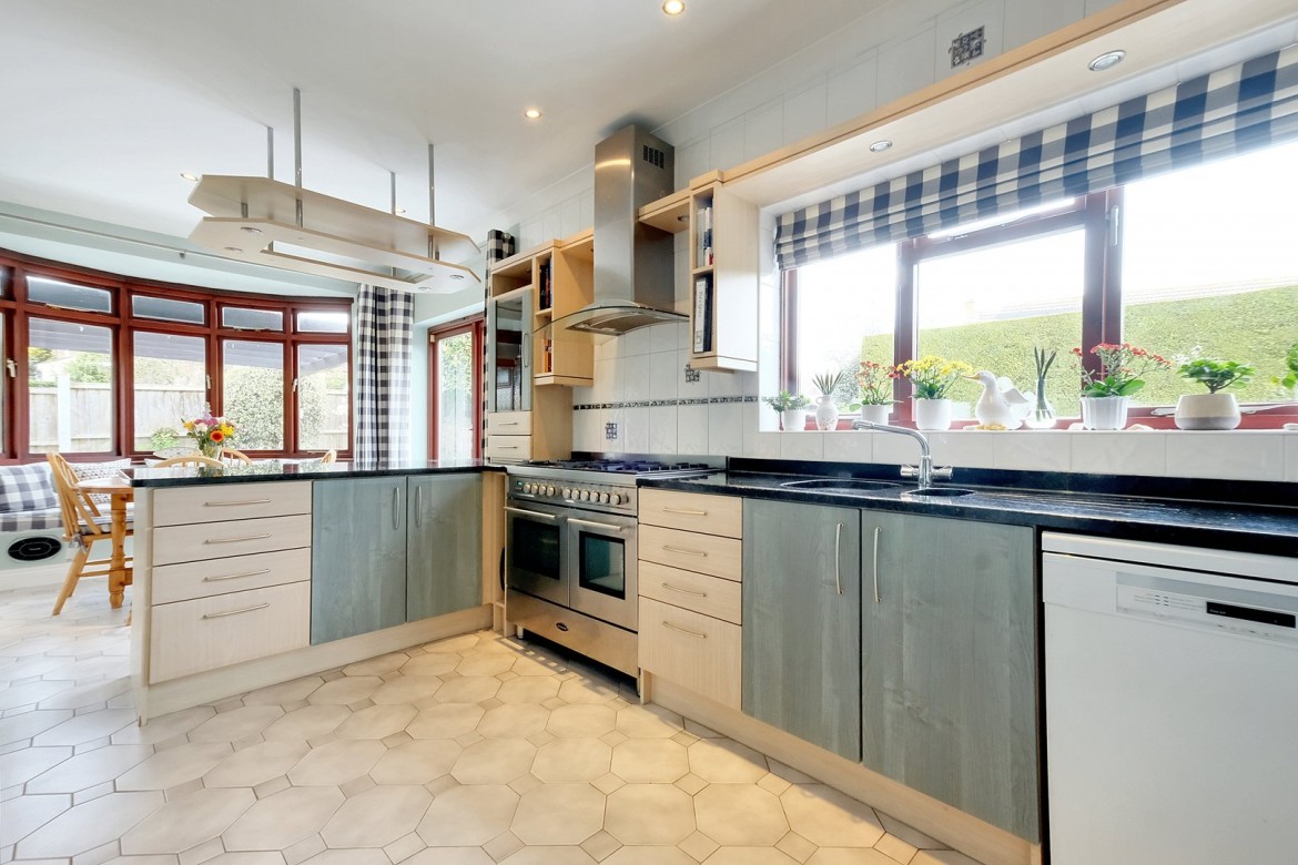 Images for Galleywood, Chelmsford, Essex EAID:3363689002 BID:1388407