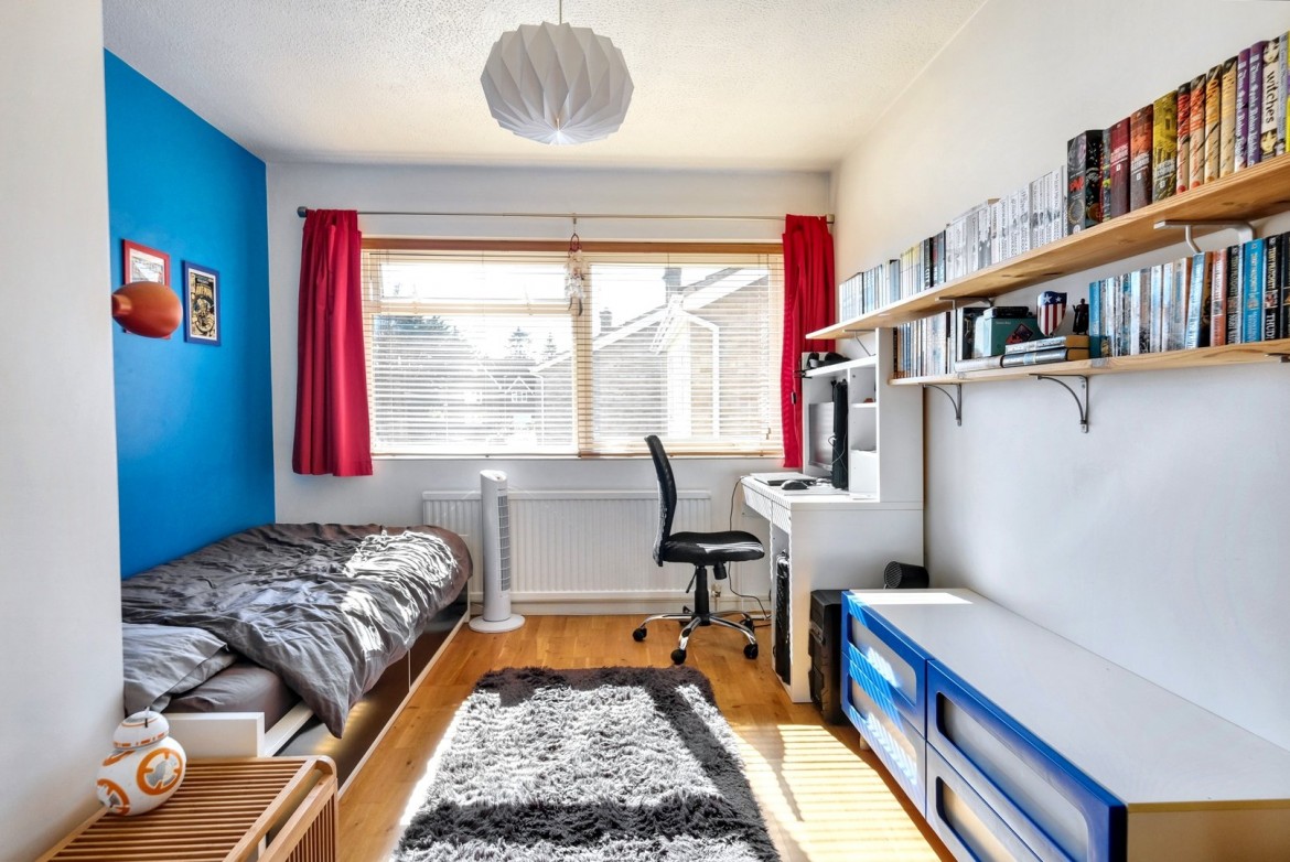 Images for Old Moulsham, Chelmsford, Essex EAID:3363689002 BID:1388407