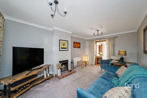 Danbury, Chelmsford, Essex - EAID:3363689002, BID:7608502