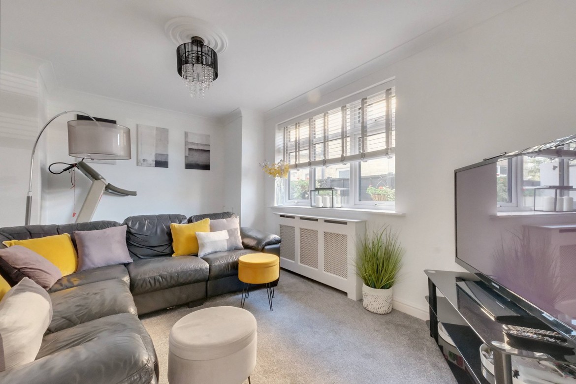 Images for Writtle, Chelmsford, Essex EAID:3363689002 BID:1388407