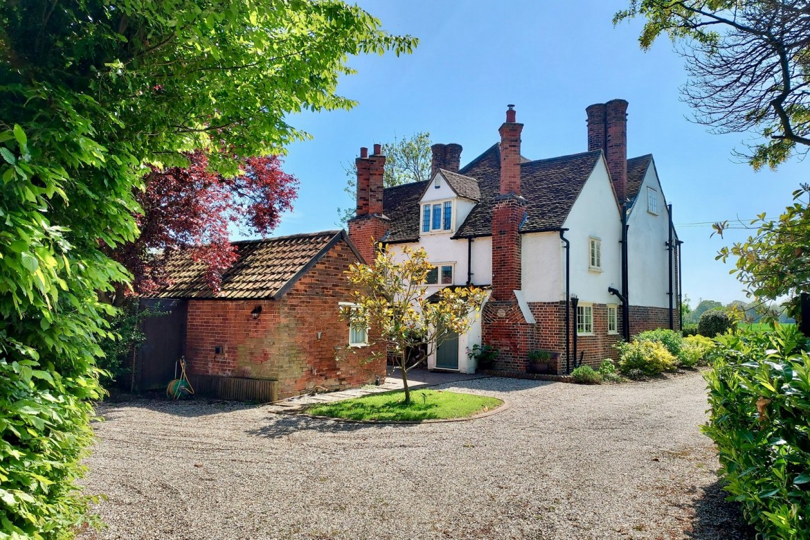 Images for Burnham Road, Woodham Mortimer, Essex EAID:3363689002 BID:7608502