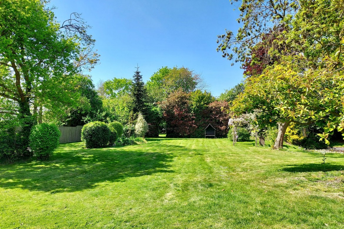 Images for Burnham Road, Woodham Mortimer, Essex EAID:3363689002 BID:7608502