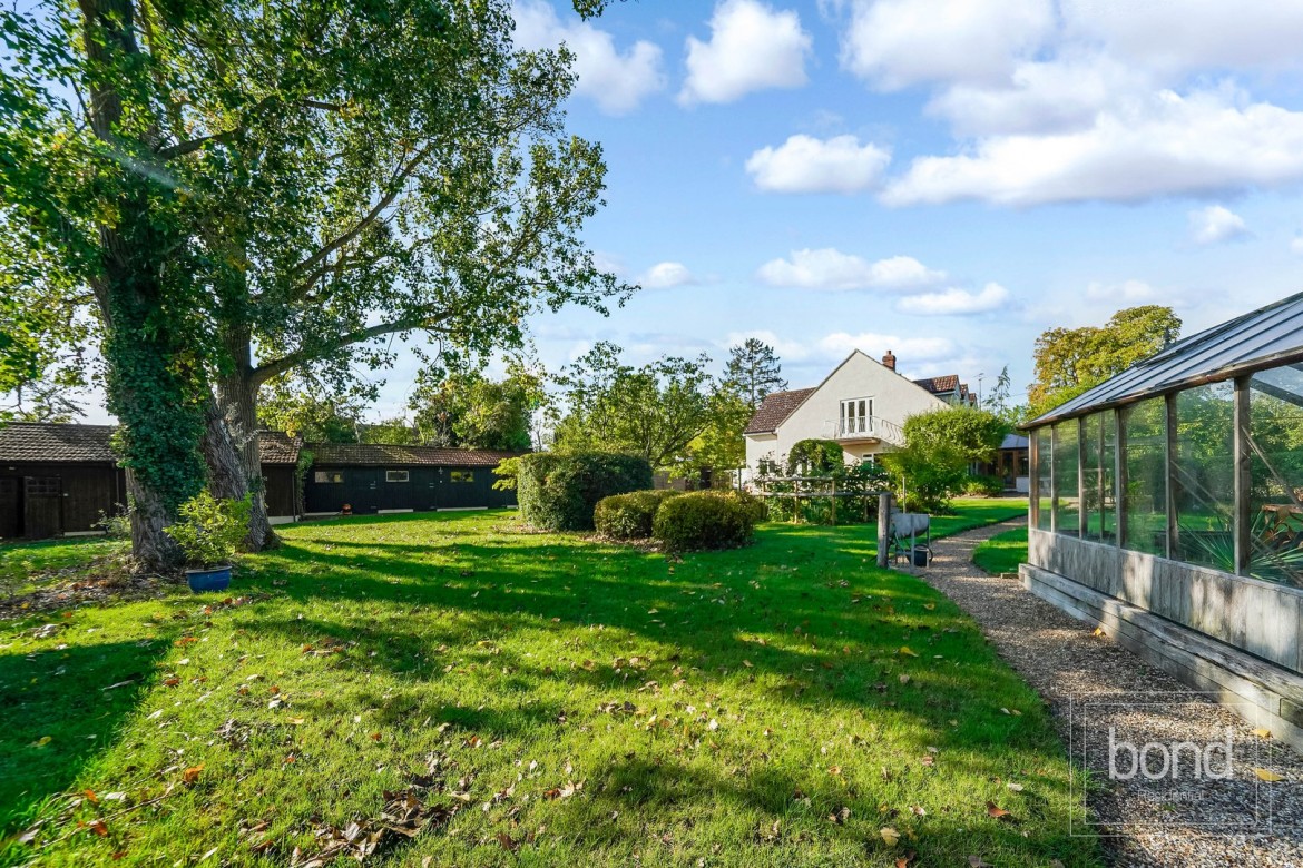 Images for Sandon, Chelmsford, Essex EAID:3363689002 BID:7608502