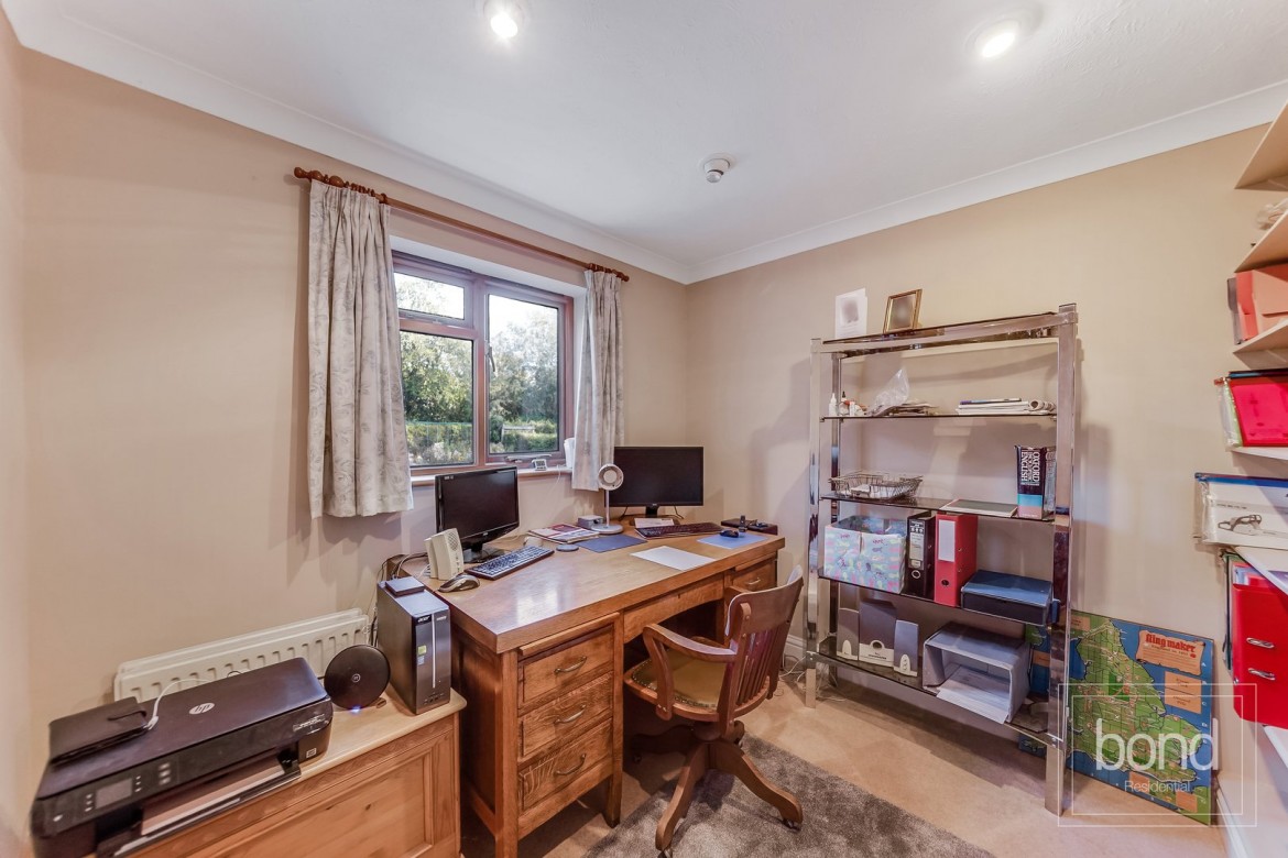 Images for Sandon, Chelmsford, Essex EAID:3363689002 BID:7608502