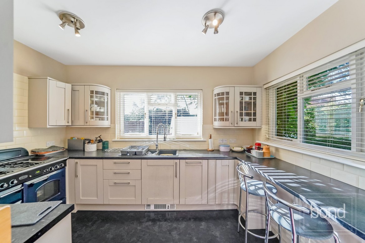 Images for Sandon, Chelmsford, Essex EAID:3363689002 BID:7608502