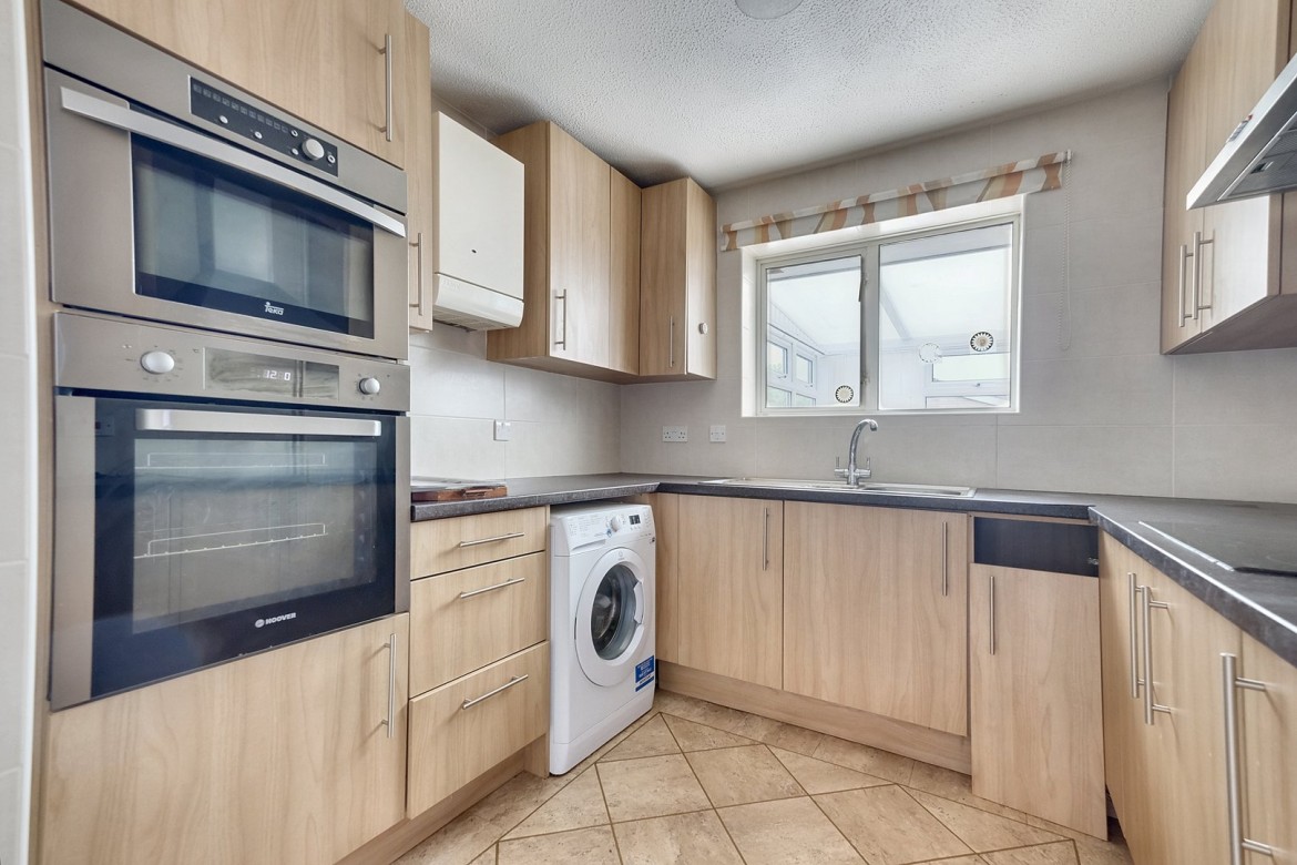 Images for Chelmer Village, Chelmsford, Essex EAID:3363689002 BID:1388407