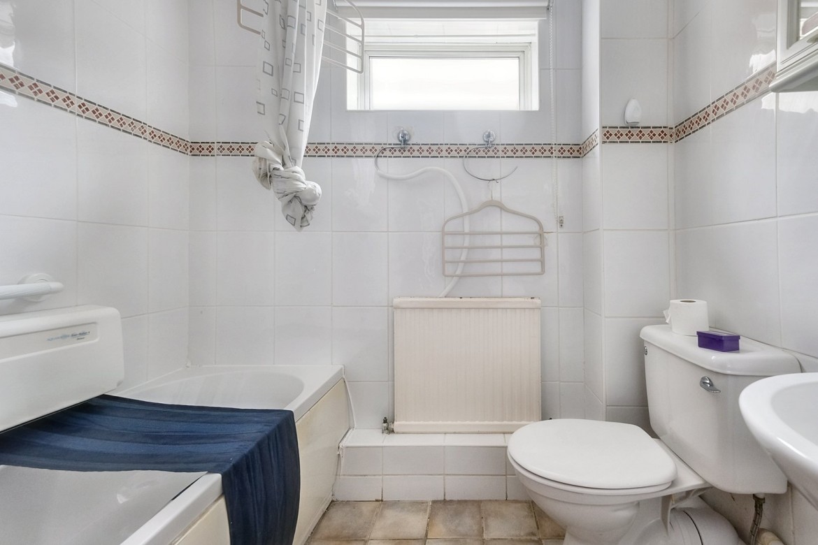 Images for Chelmer Village, Chelmsford, Essex EAID:3363689002 BID:1388407