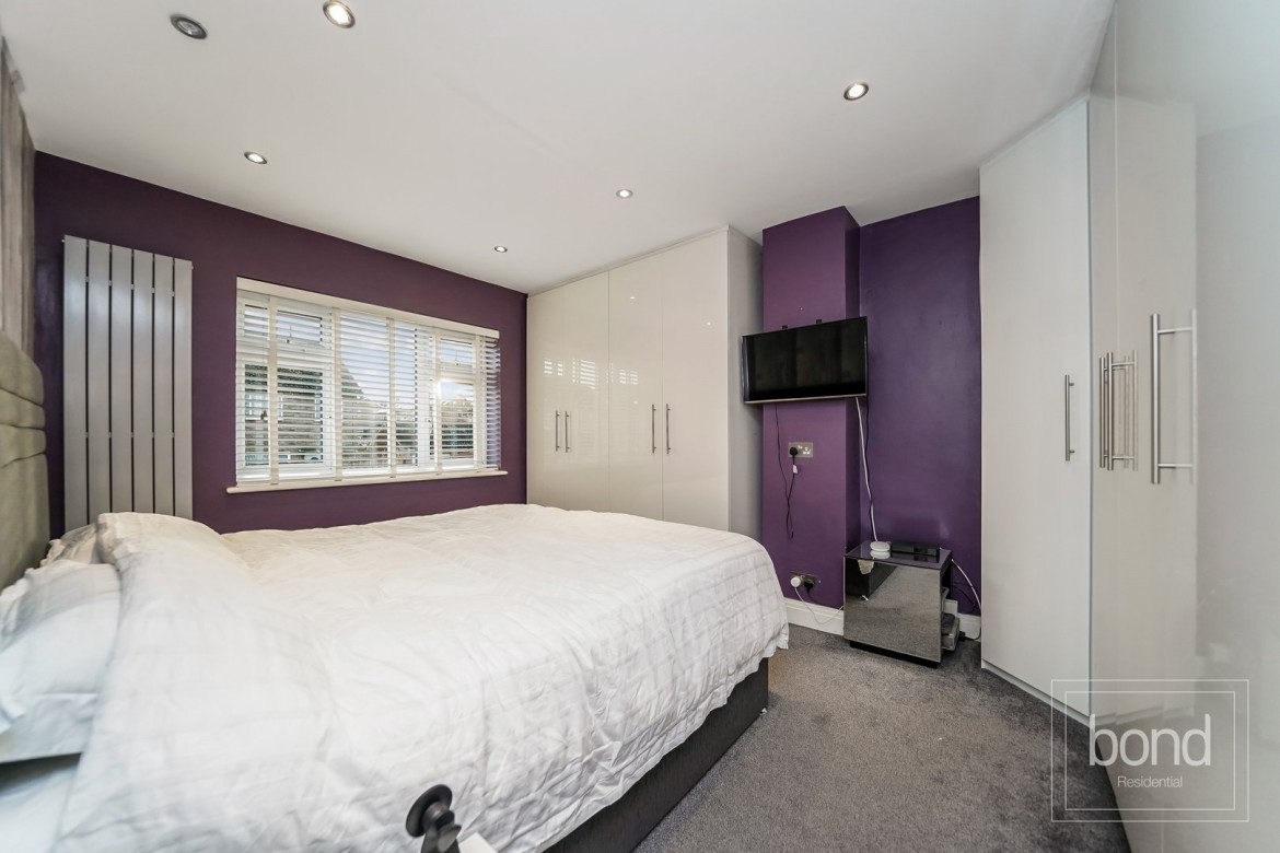 Images for Moulsham Lodge, Chelmsford, Essex EAID:3363689002 BID:1388407