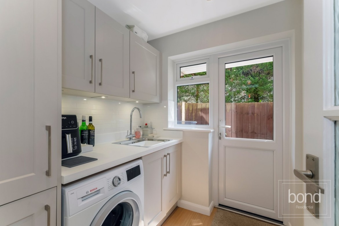 Images for Howe Green, Chelmsford, Essex EAID:3363689002 BID:7608502