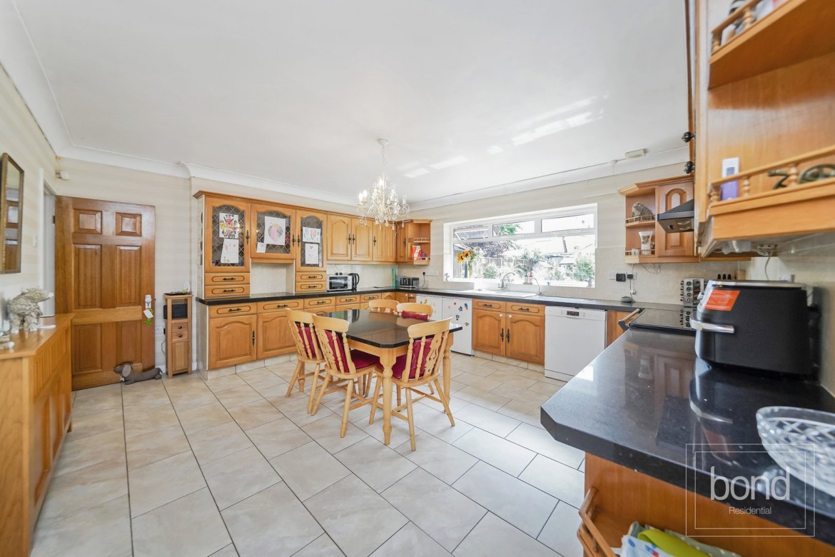 Images for Bicknacre, Chelmsford, Essex EAID:3363689002 BID:7608502