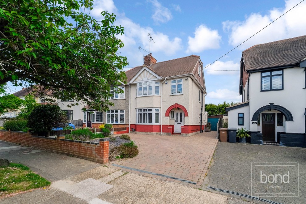 Fifth Avenue, Chelmsford, Essex - EAID:3363689002, BID:1388407