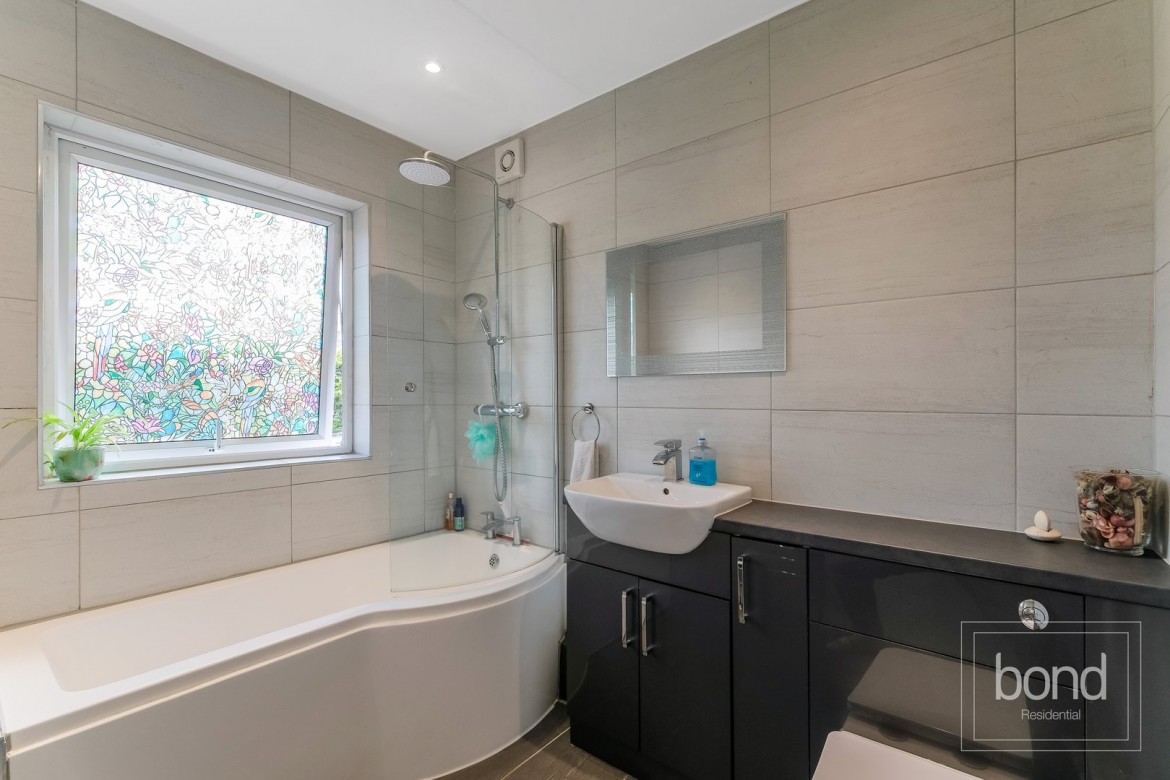 Images for Fifth Avenue, Chelmsford, Essex EAID:3363689002 BID:1388407