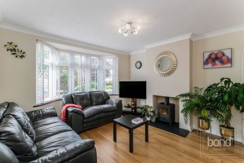 Fifth Avenue, Chelmsford, Essex - EAID:3363689002, BID:1388407