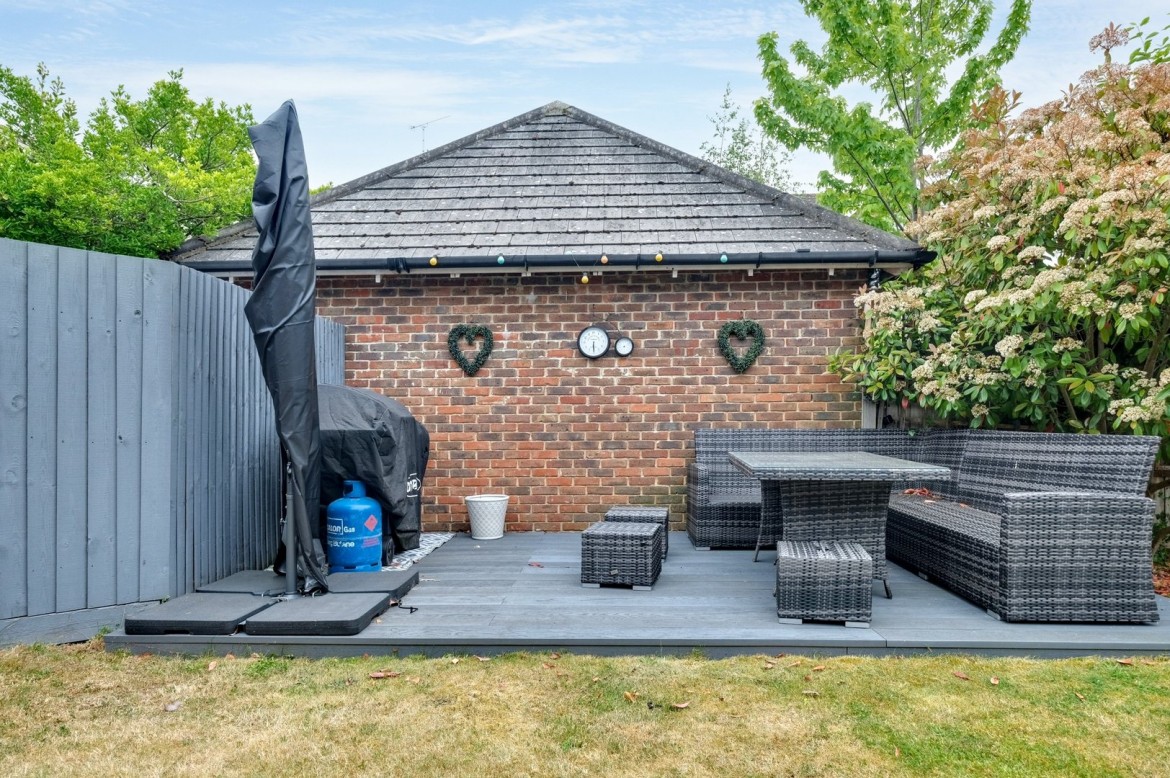 Images for Broomfield, Chelmsford, Essex EAID:3363689002 BID:1388407