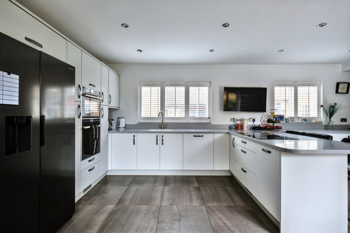 Images for Broomfield, Chelmsford, Essex EAID:3363689002 BID:1388407