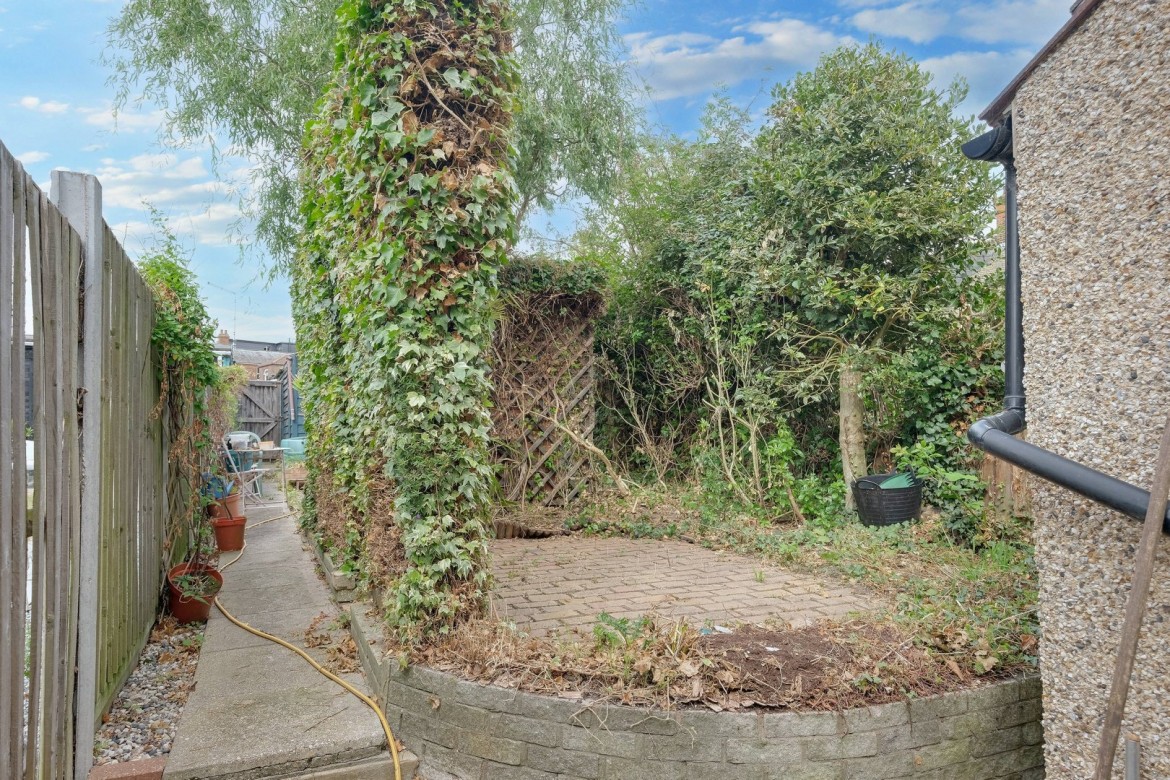 Images for Navigation Road, Chelmsford, Essex EAID:3363689002 BID:1388407