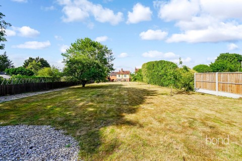 Danbury, Chelmsford, Essex - EAID:3363689002, BID:7608502
