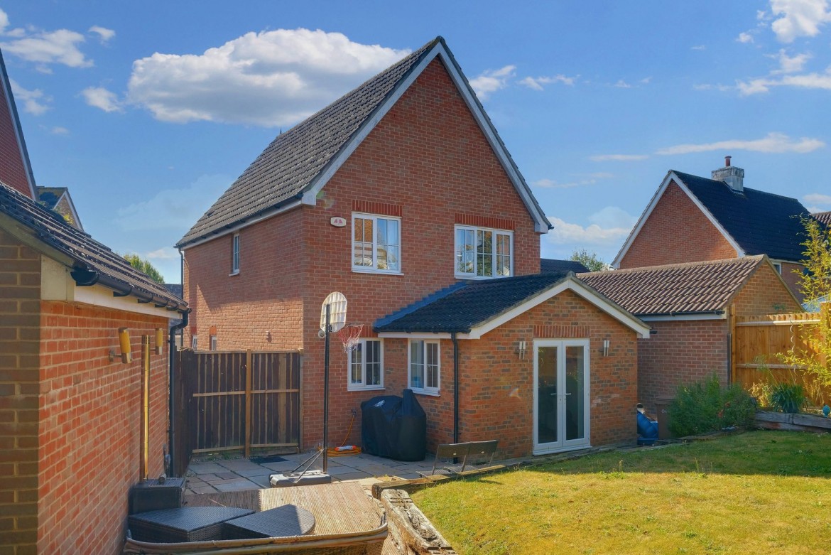 Images for Chancellor Park, Chelmsford, Essex EAID:3363689002 BID:1388407
