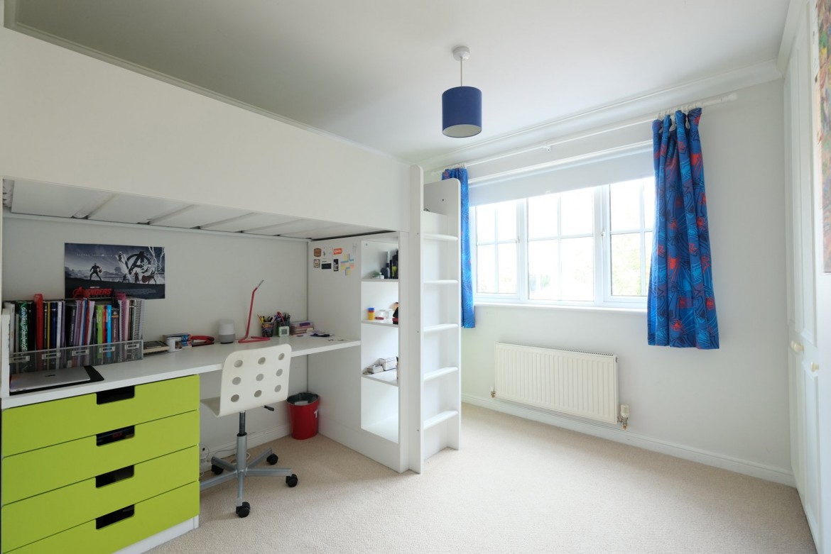 Images for Chancellor Park, Chelmsford, Essex EAID:3363689002 BID:1388407