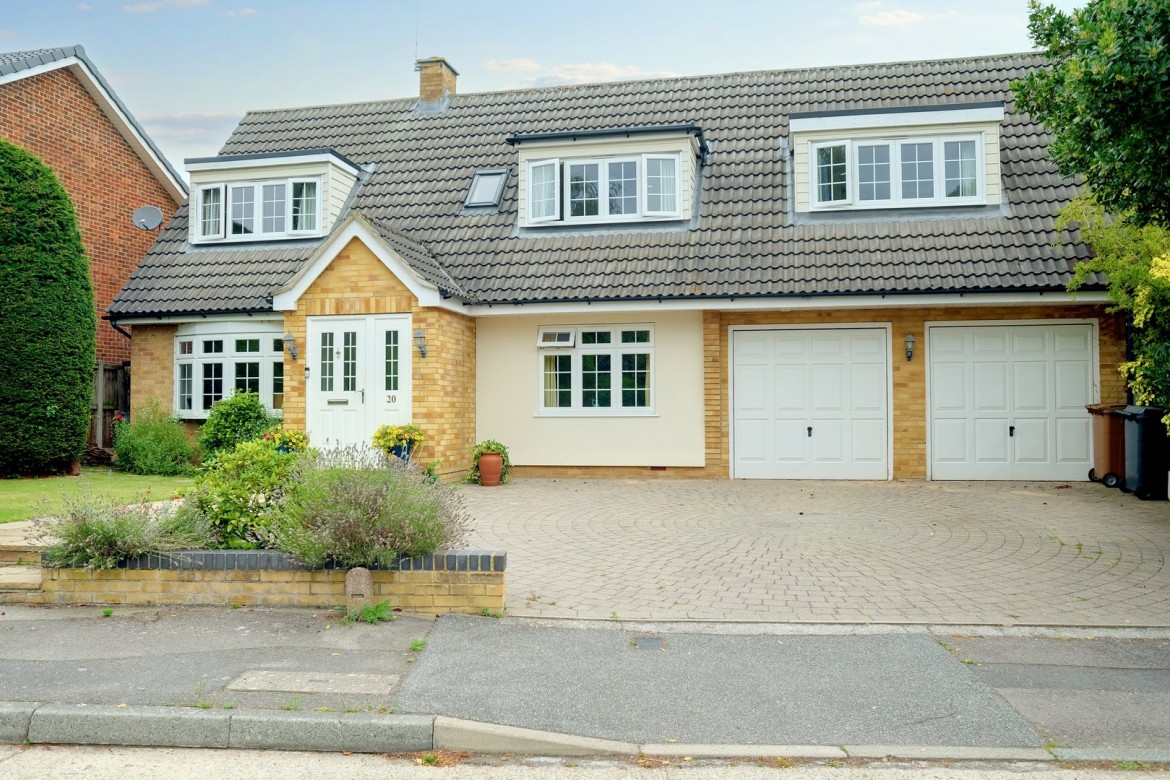 Images for Broomfield, Chelmsford, Essex EAID:3363689002 BID:1388407