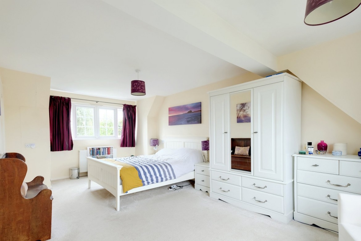 Images for Broomfield, Chelmsford, Essex EAID:3363689002 BID:1388407