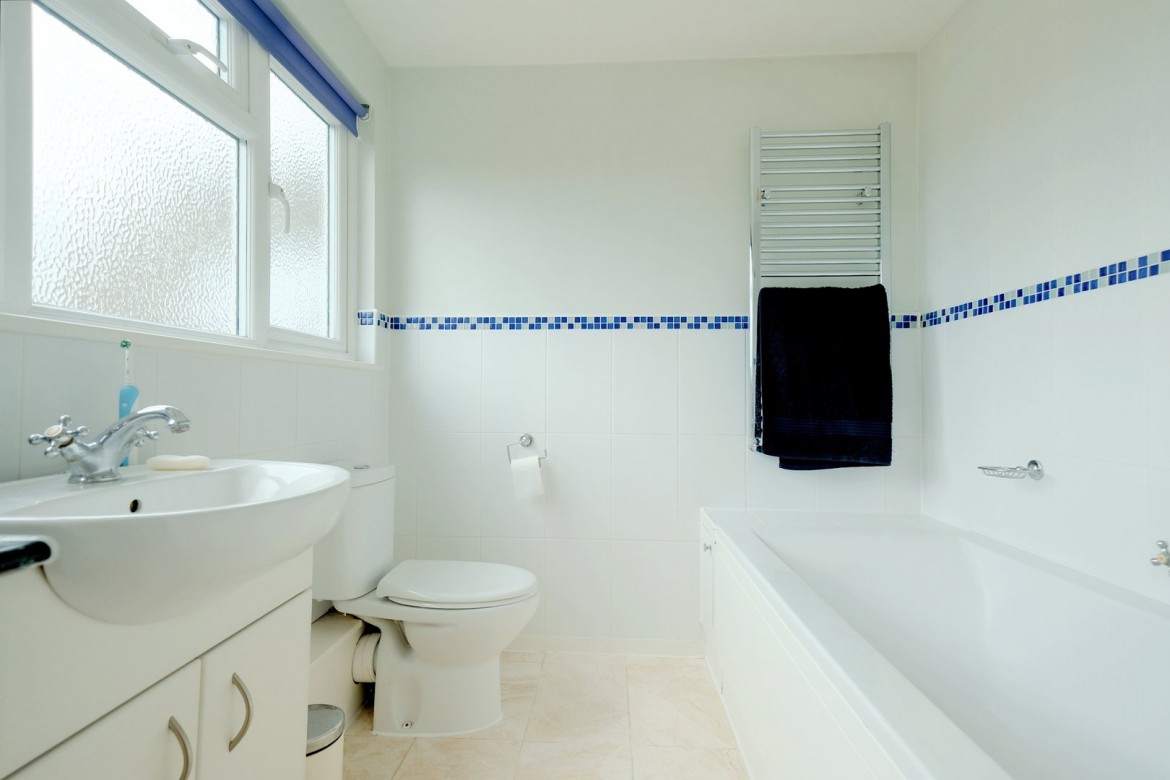 Images for Broomfield, Chelmsford, Essex EAID:3363689002 BID:1388407