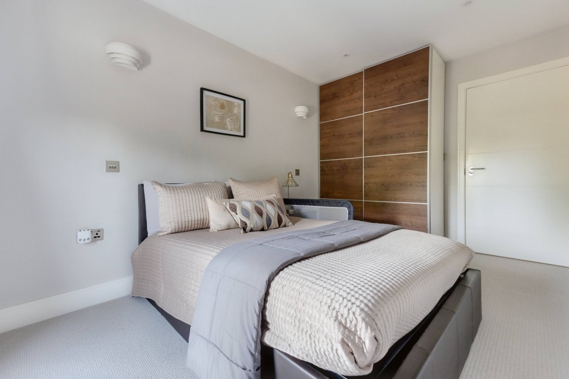 Images for Broomfield Road, Chelmsford, Essex EAID:3363689002 BID:1388407