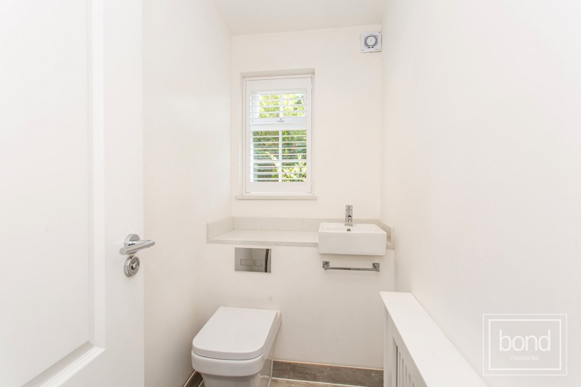 Images for Danbury, Chelmsford, Essex EAID:3363689002 BID:7608502