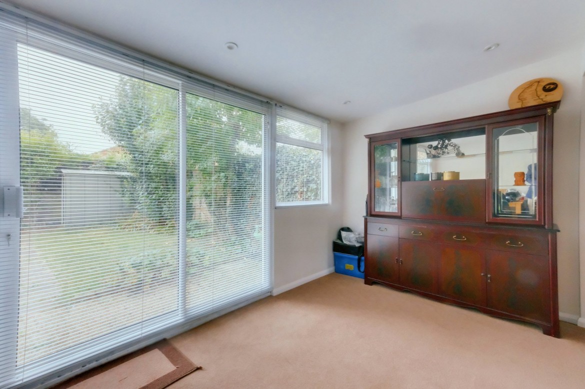 Images for Springfield, Chelmsford, Essex EAID:3363689002 BID:1388407