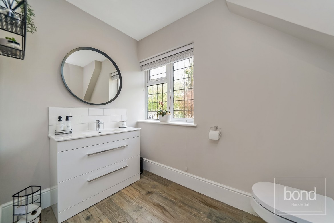 Images for Howe Green, Chelmsford, Essex EAID:3363689002 BID:7608502