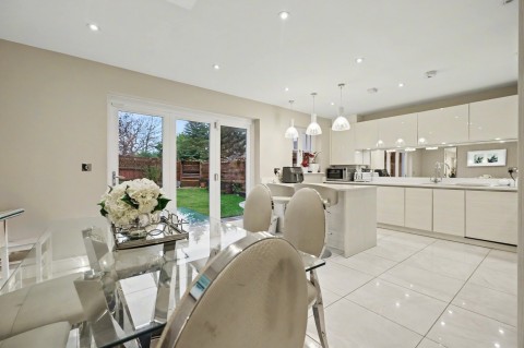 Rennoldson Green, Chelmsford, Essex - EAID:3363689002, BID:1388407