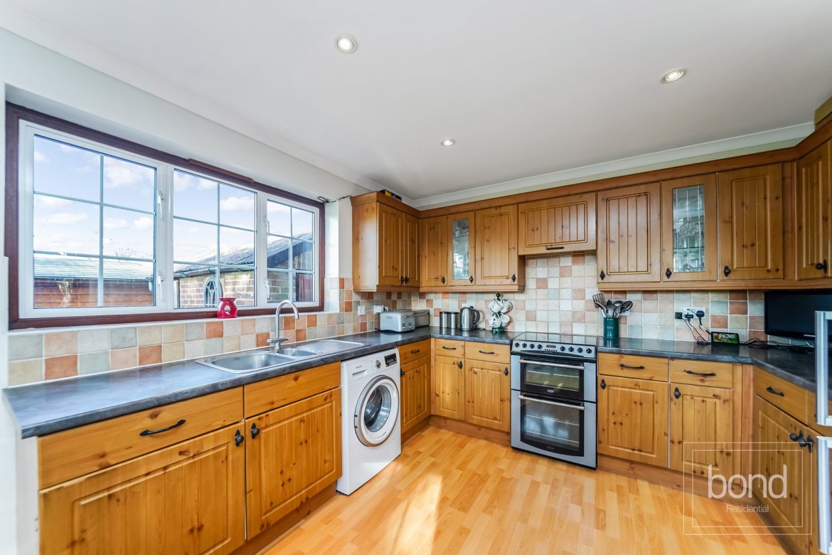 Images for Bicknacre, Chelmsford, Essex EAID:3363689002 BID:7608502