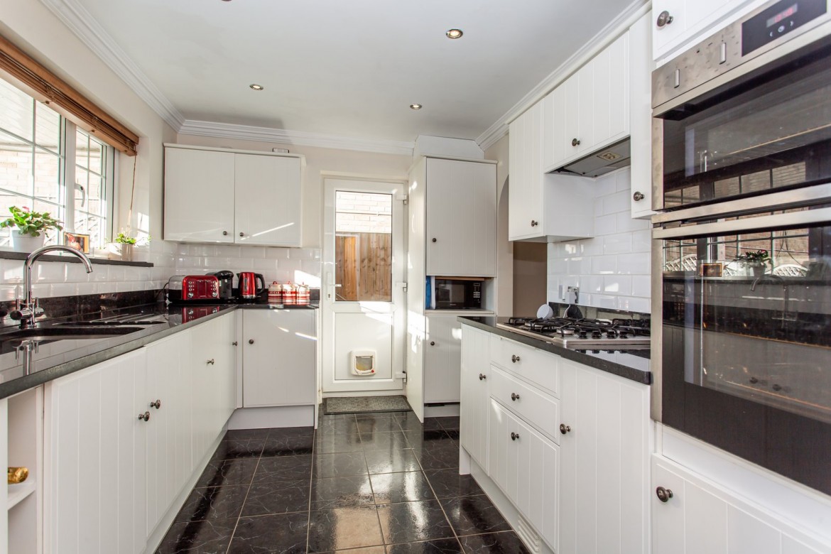 Images for Bicknacre, Chelmsford, Essex EAID:3363689002 BID:7608502