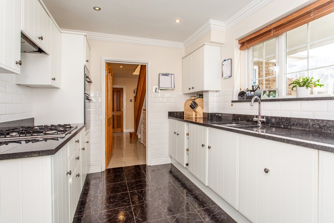 Images for Bicknacre, Chelmsford, Essex EAID:3363689002 BID:7608502