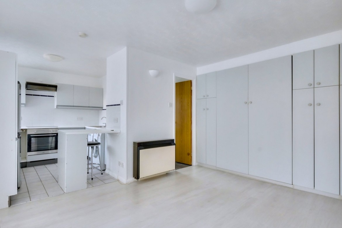 Images for Chelmer Village, Chelmsford, Essex EAID:3363689002 BID:1388407