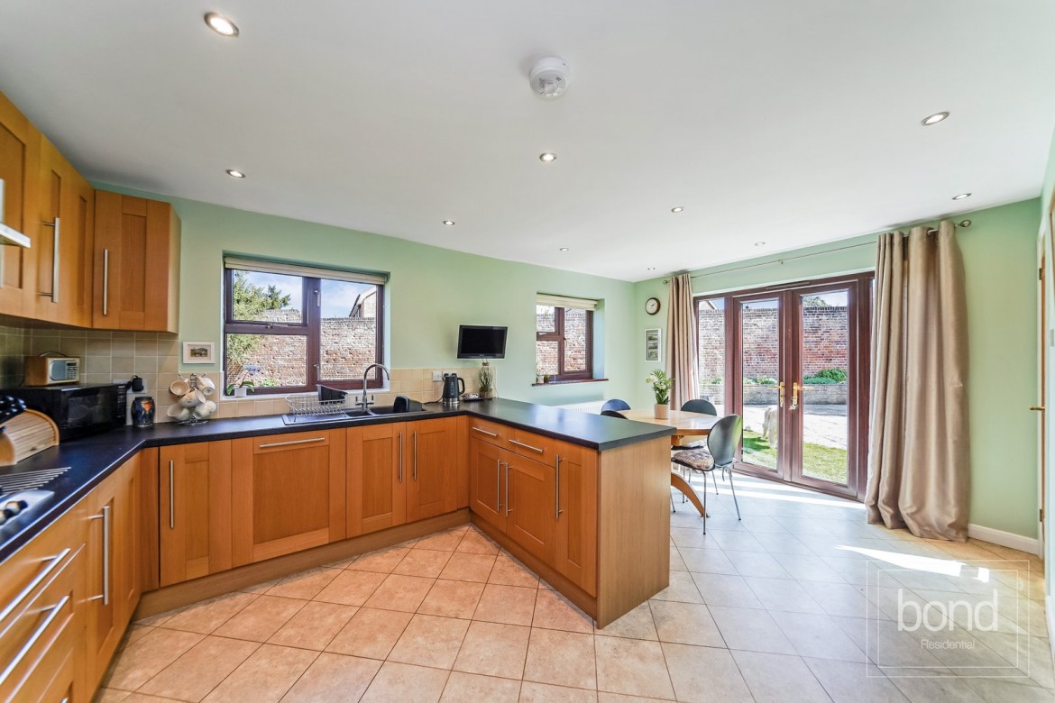 Images for Springfield Place, Chelmsford, Essex EAID:3363689002 BID:1388407