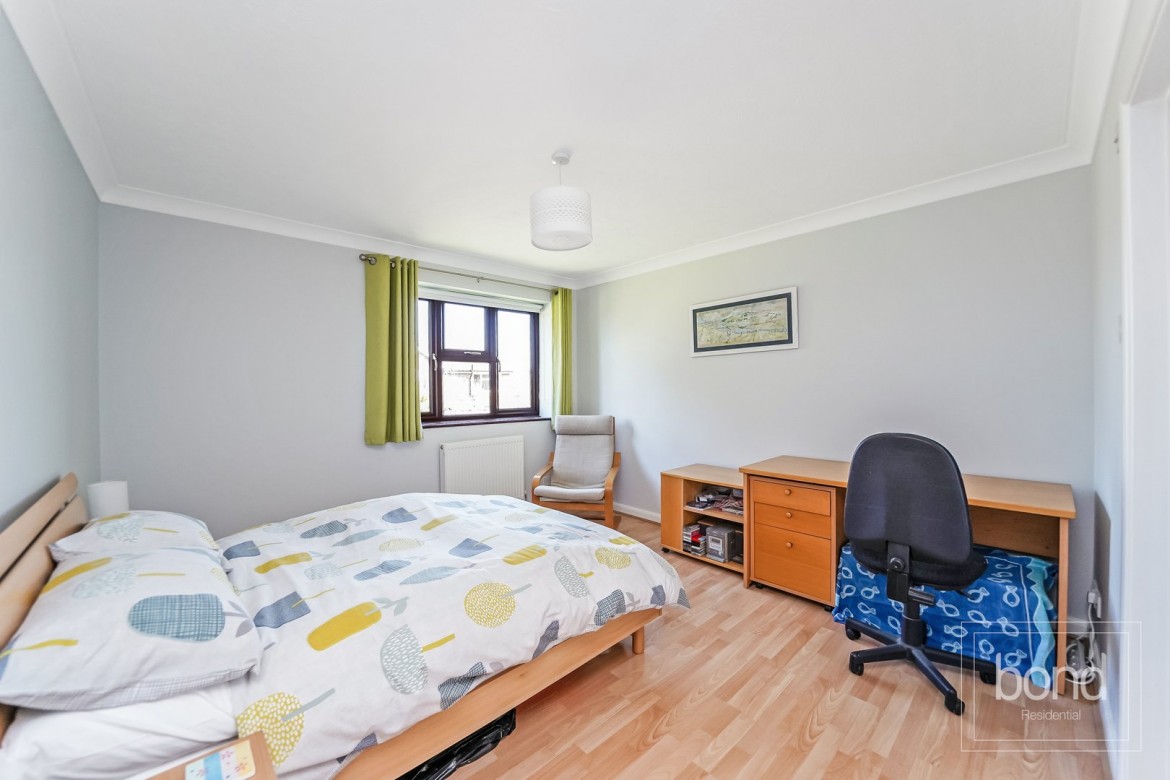 Images for Springfield Place, Chelmsford, Essex EAID:3363689002 BID:1388407