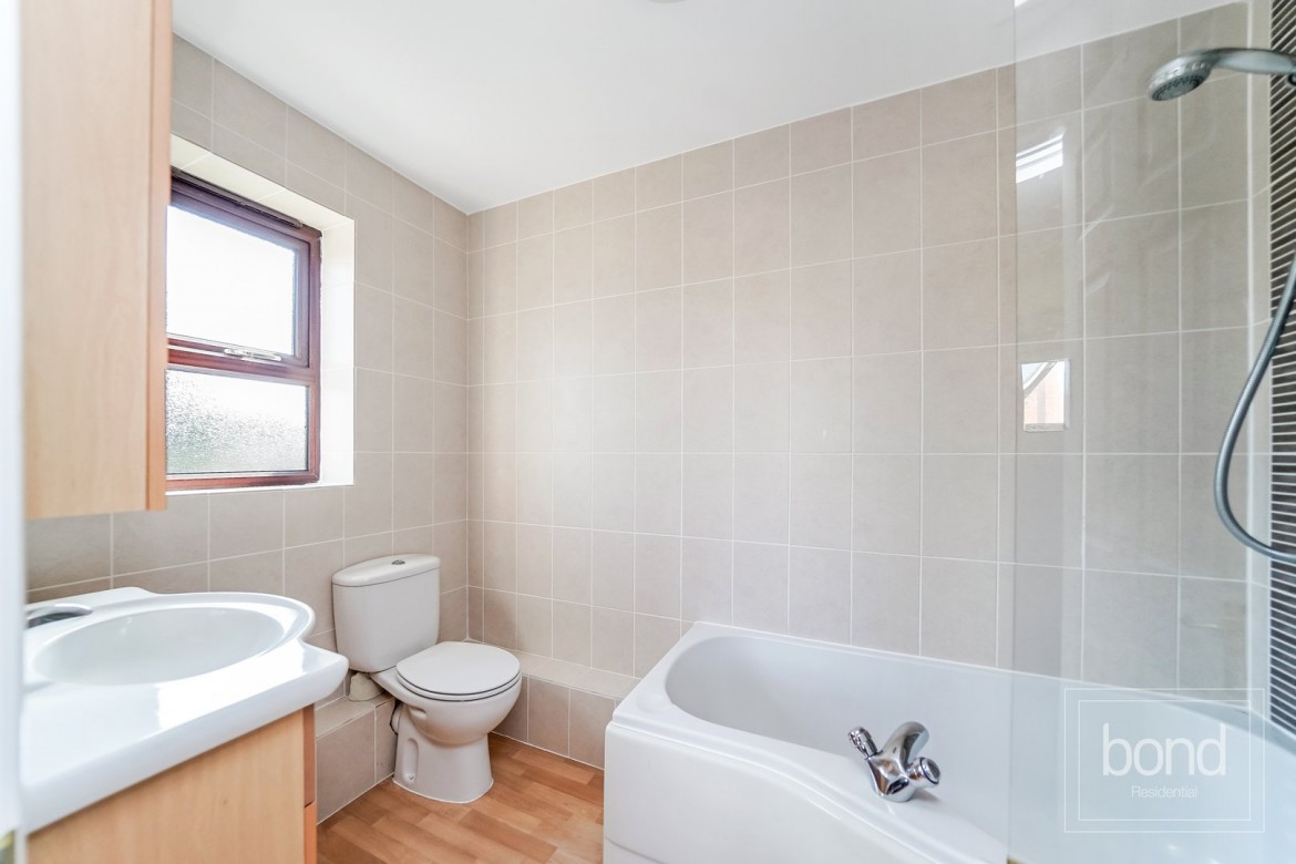 Images for Springfield Place, Chelmsford, Essex EAID:3363689002 BID:1388407