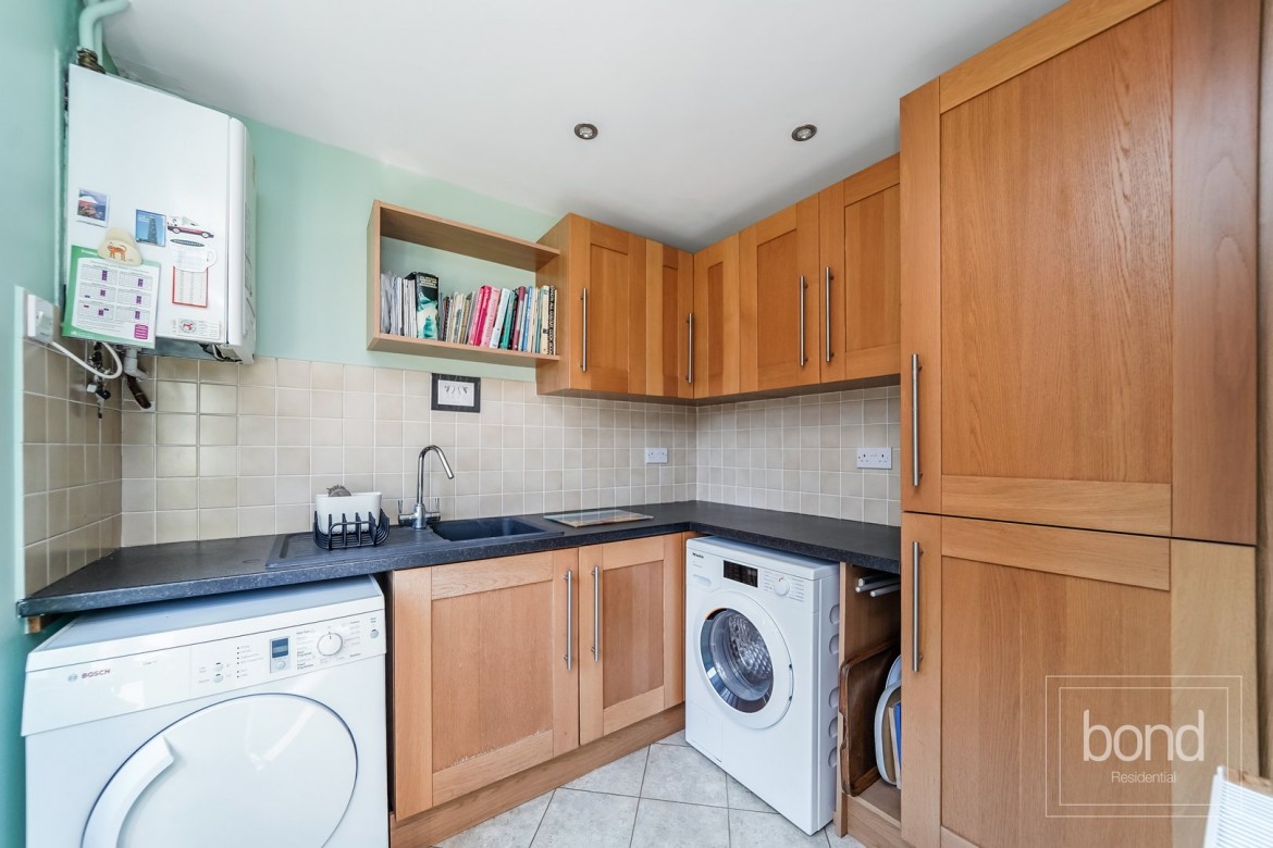 Images for Springfield Place, Chelmsford, Essex EAID:3363689002 BID:1388407